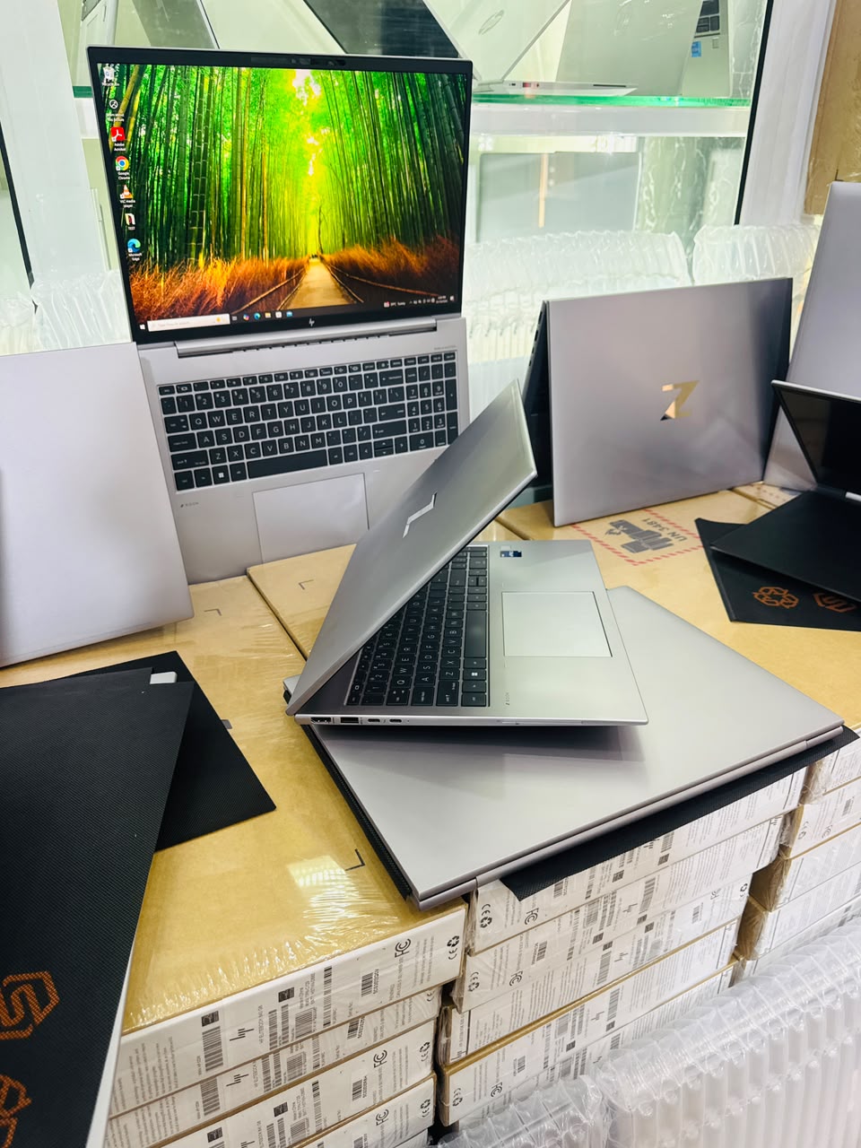 HP ZBook Firefly 16 G9 Workstation