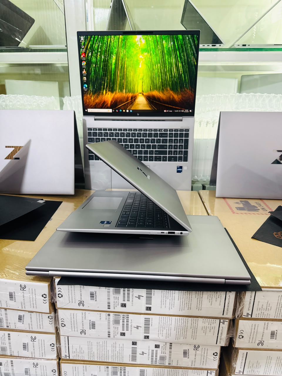 HP ZBook Firefly 16 G9 Workstation