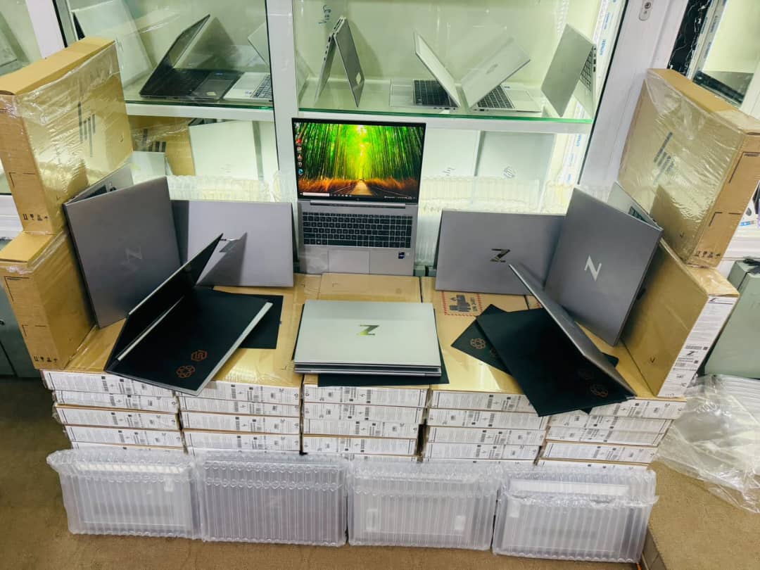 HP ZBook Firefly 16 G9 Workstation