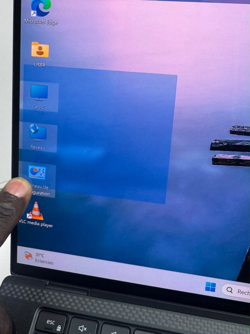Dell XPS 15 9520 —